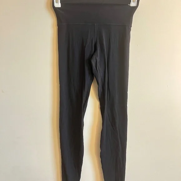 Lululemon Align Leggings - Picture 2 of 8